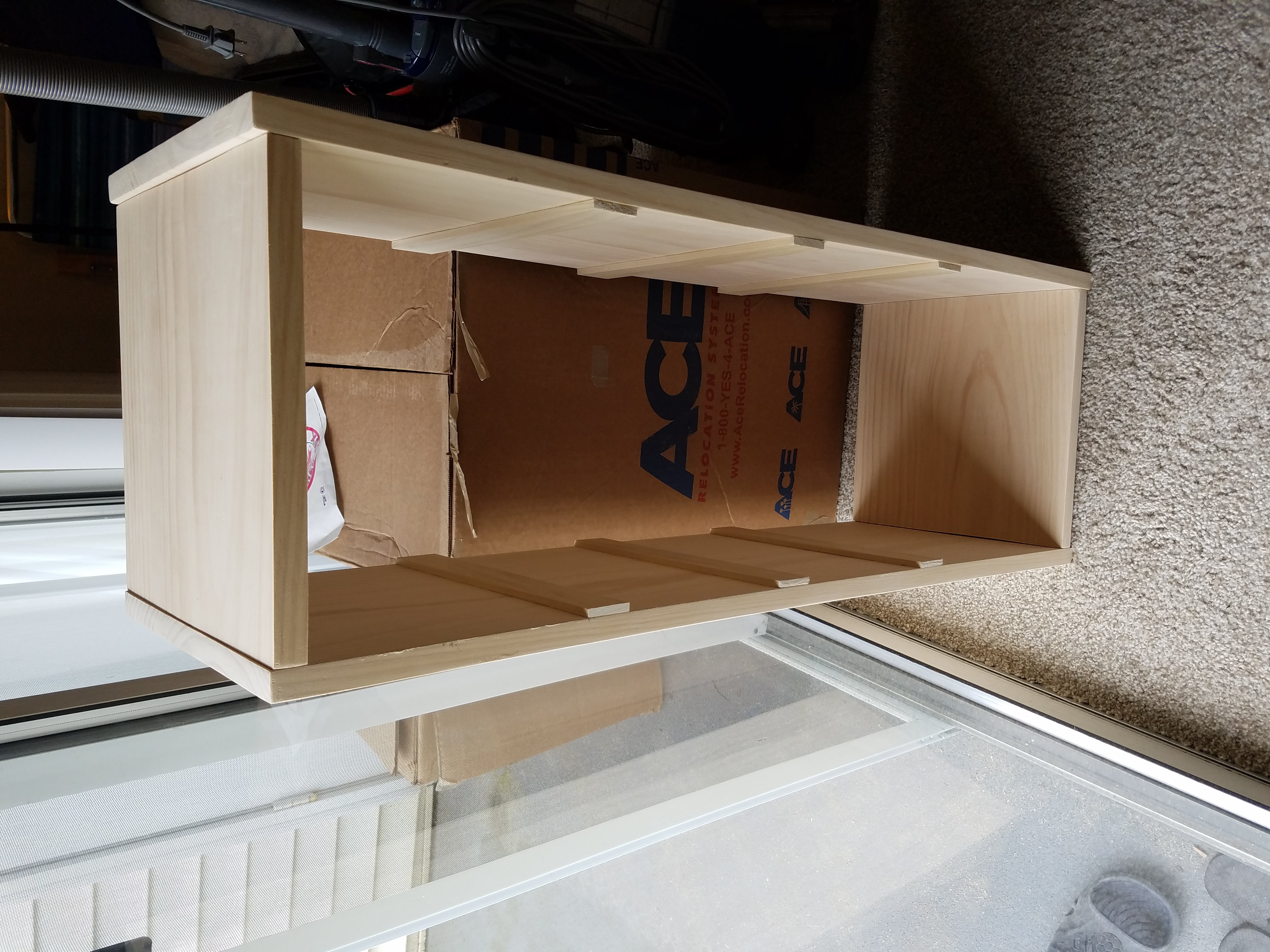 Shelf bars